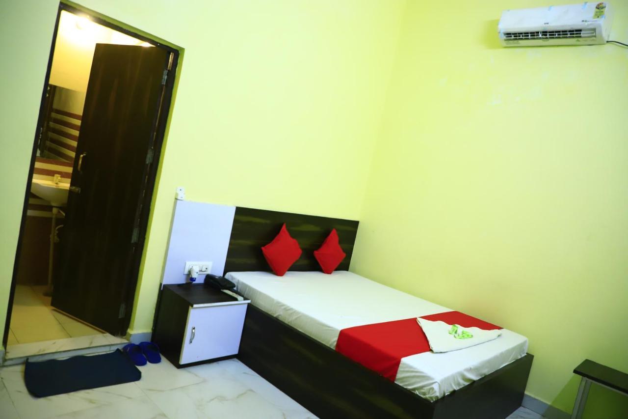 Shivraj Homestay Mathura Kültér fotó