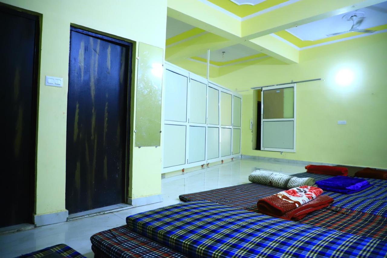 Shivraj Homestay Mathura Kültér fotó