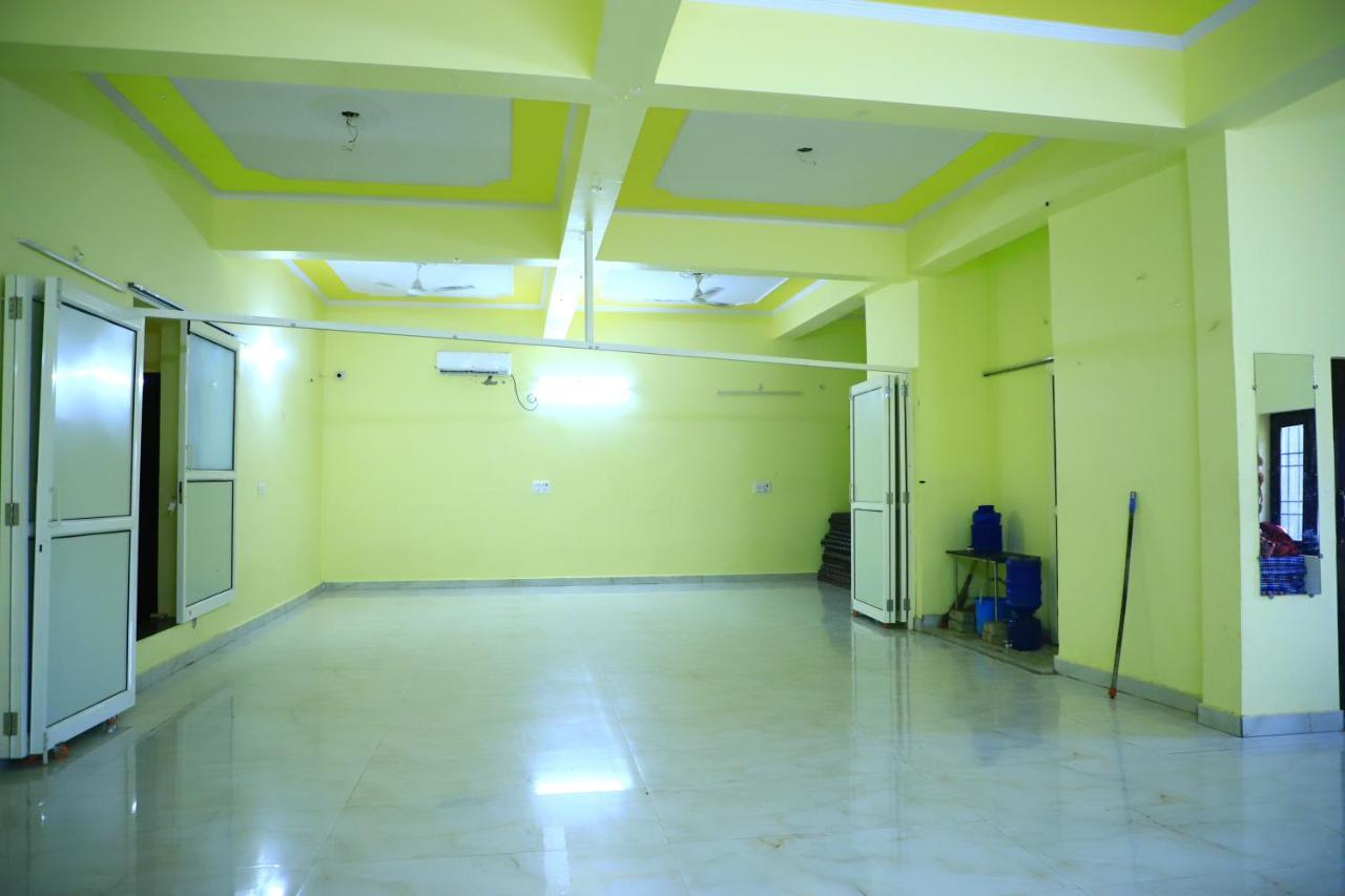 Shivraj Homestay Mathura Kültér fotó