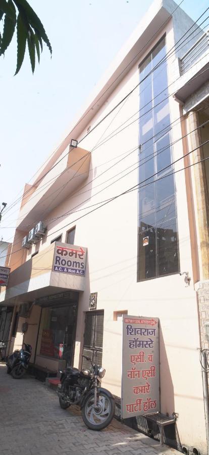 Shivraj Homestay Mathura Kültér fotó